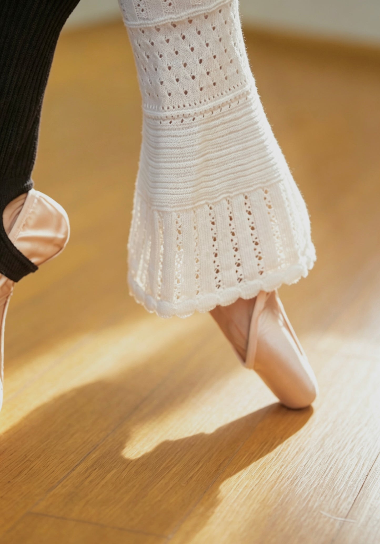 Échappé Open-Knit Legwarmers