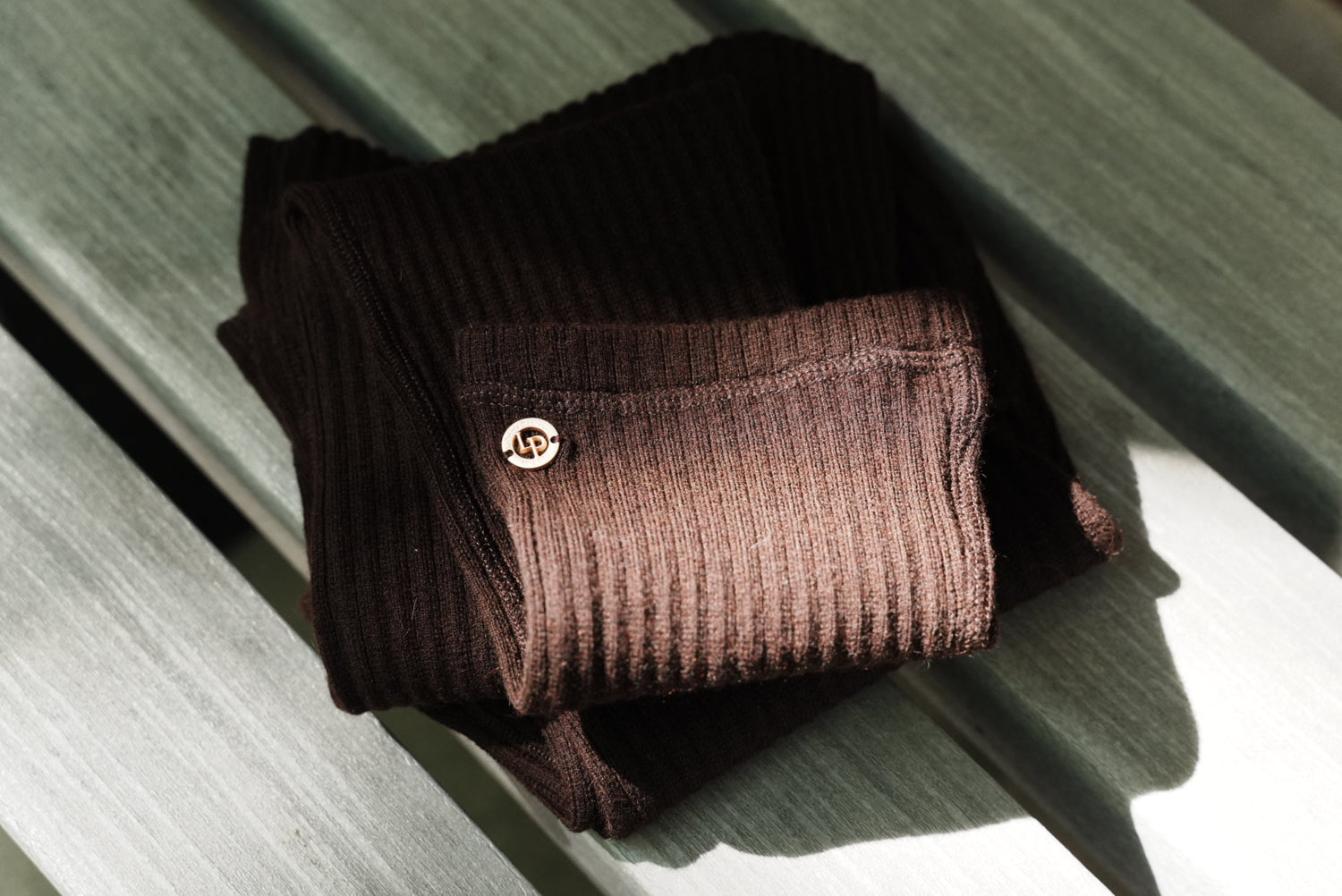 Brown cashmere legwarmers